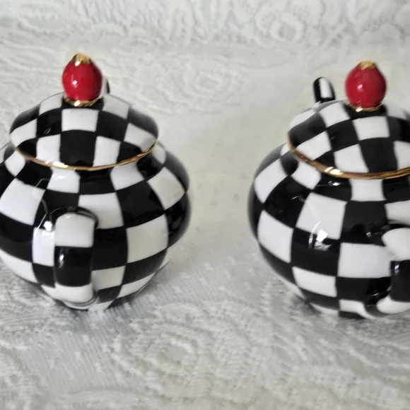 MacKenzie-Childs Courtly Check Salt & Pepper Shakers - Picture 7 of 11